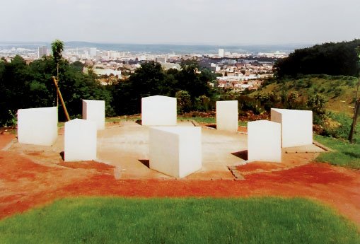 Point de vue aménagé, proche du sentier du Belvédère - 1990